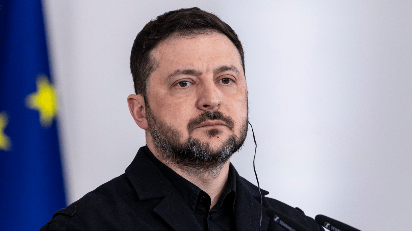 Знищене відділення Нової пошти