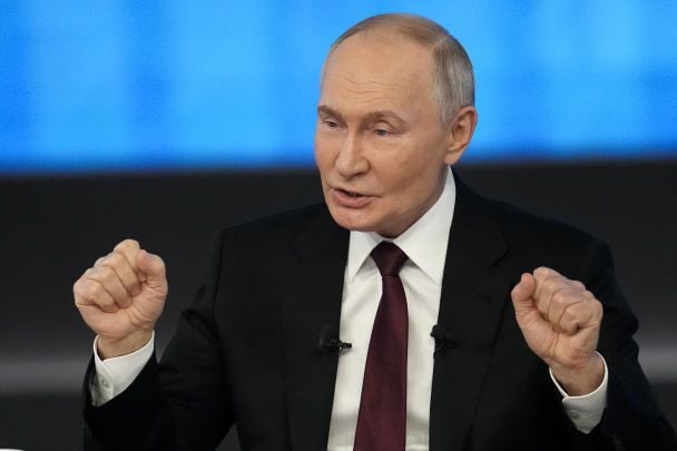 Трамп та Путін на тлі Донбасу