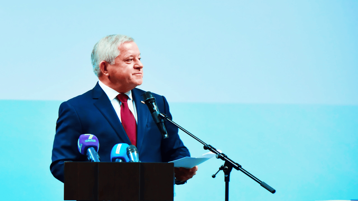 Ukraina: dług publiczny sięgnął 192 mld dolarów. Jak zostaną wykorzystane środki z UE?