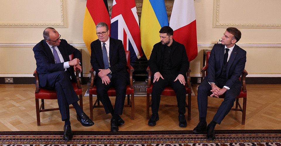 Briten, Franzosen und Deutsche beraten mit Selenskyj über Bedingungen für einen gerechten Frieden