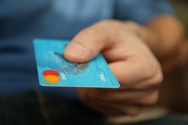 Ostrzeżenie przed „łatwym zarobkiem”: jak nie dać się wykorzystać jako „przepustka” dla przestępców