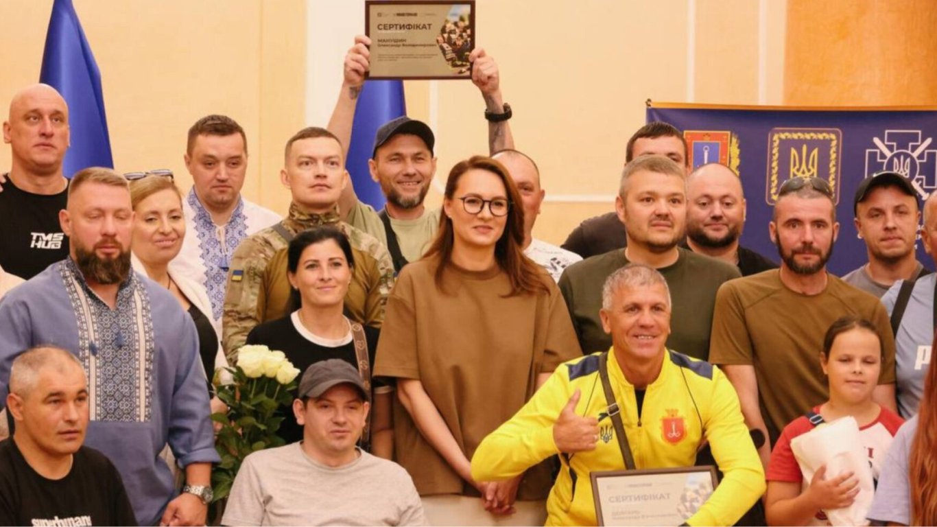 Вручення житлових сертифікатів ветеранам