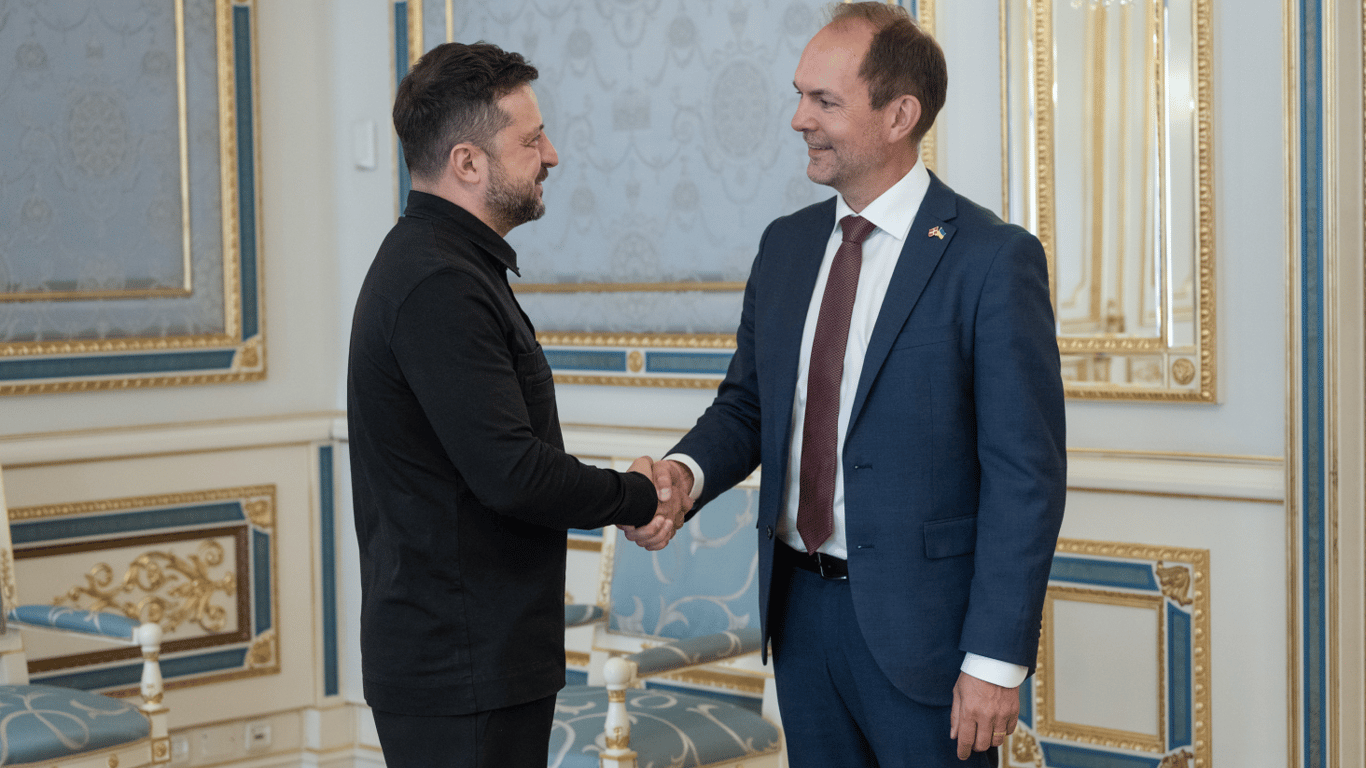 Ukraine and Denmark Push for Swift Drone Deal: Zelenskyy Meets New Defense Minister