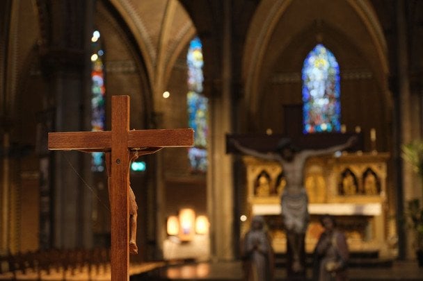 Dzień odnalezienia głowy św. Jana Chrzciciela: historia relikwii