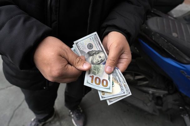 Курс доллара в 2026 году: эксперт рассказал, когда валюта начнет дорожать