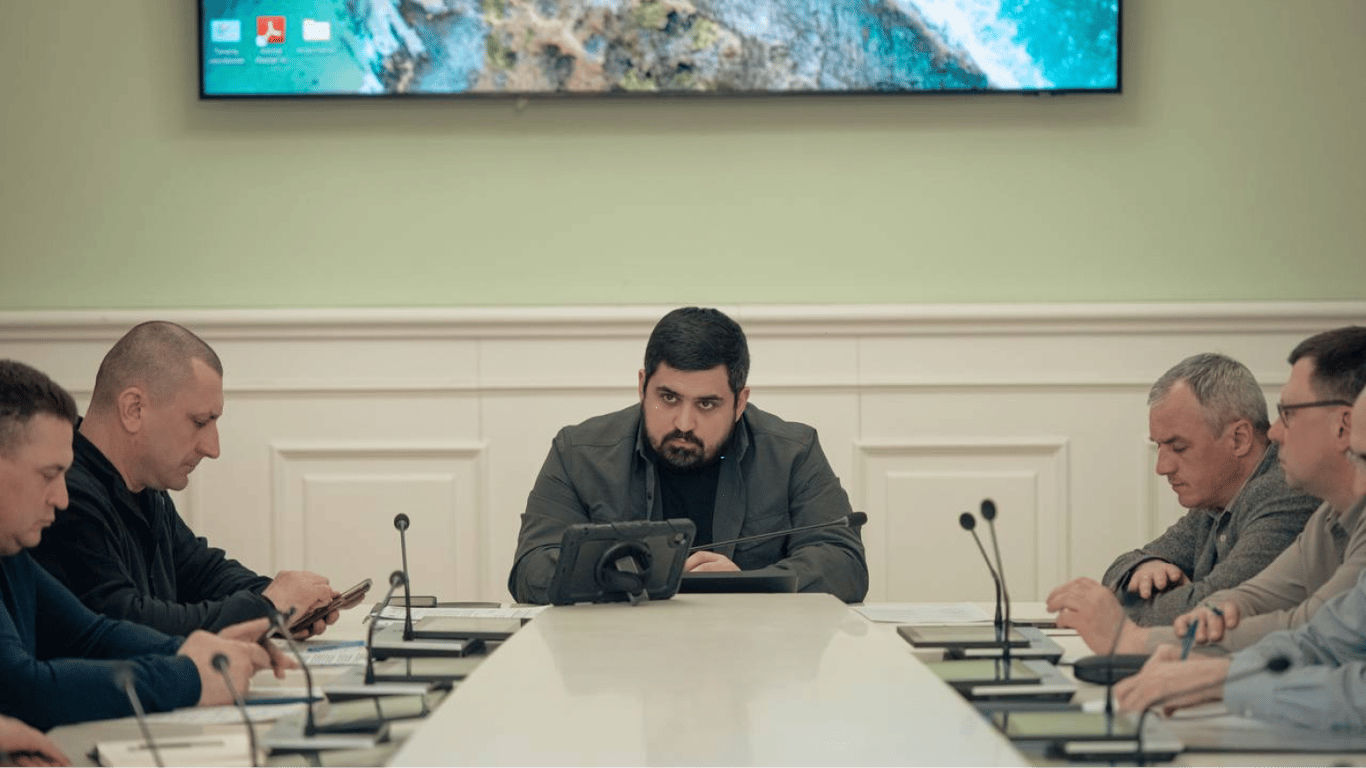Ткаченко звинувачує Кличка у саботажі