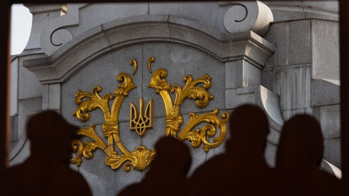 Tryzub – historia narodowego symbolu. Jak kształtował się herb Ukrainy?