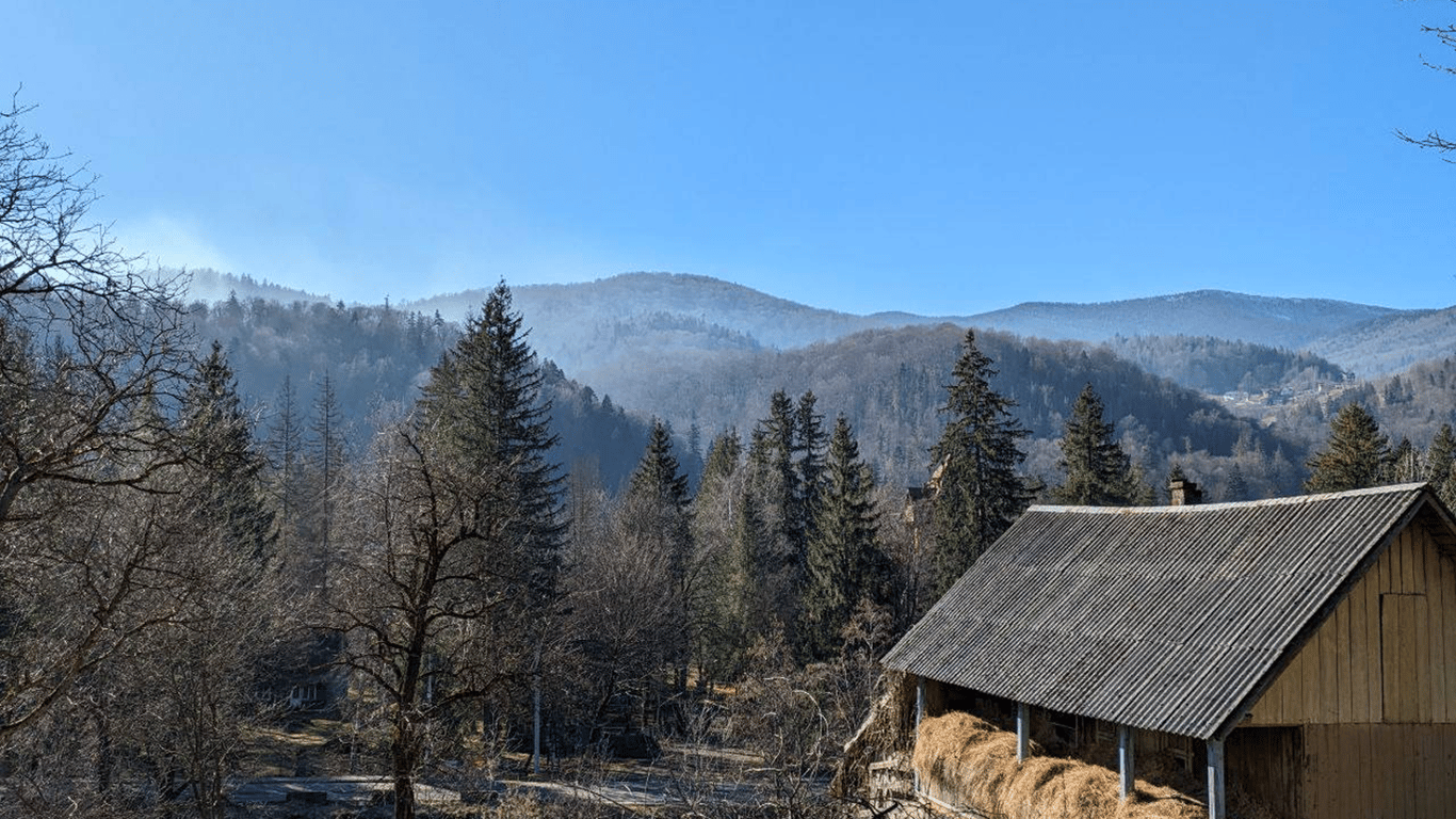 Відпочинок у Карпатах на Великдень