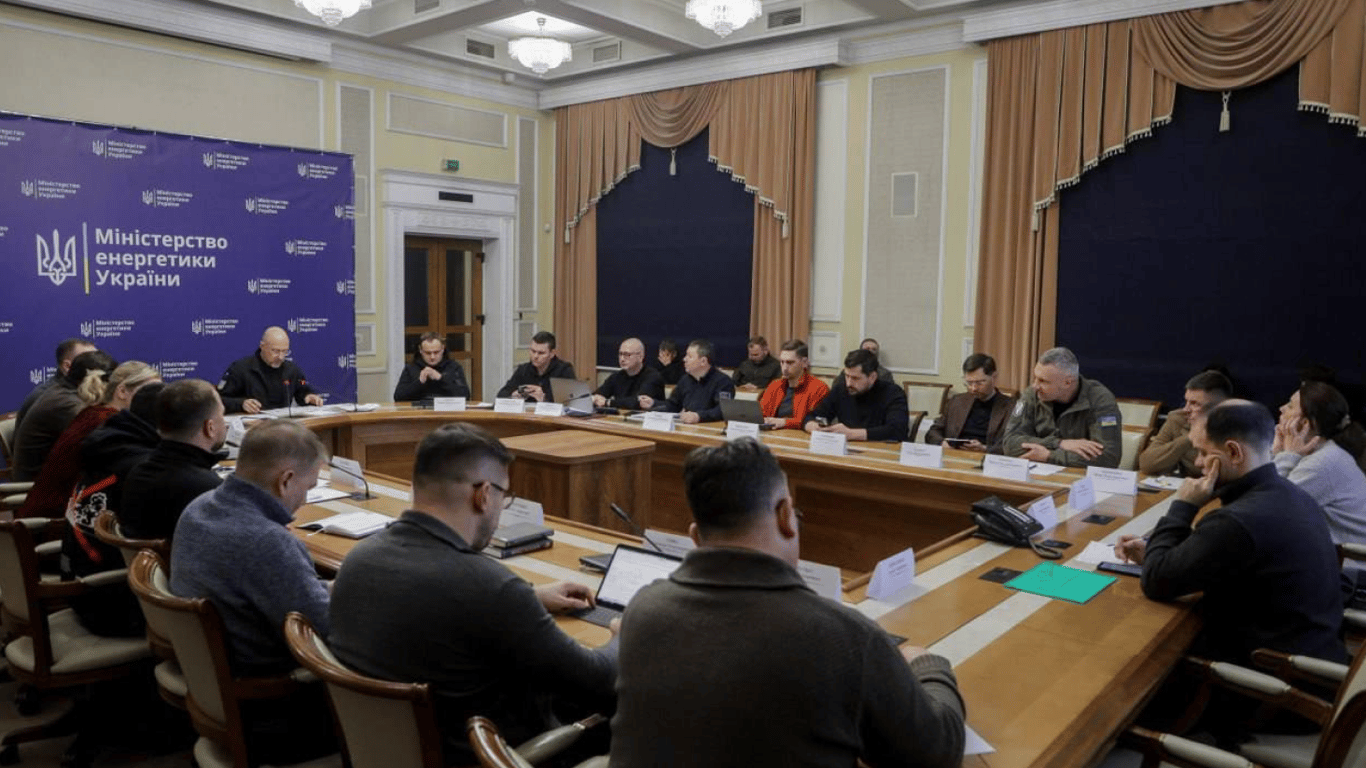Шмигаль о ситуации в энергетике: последствия ударов и работа по восстановлению