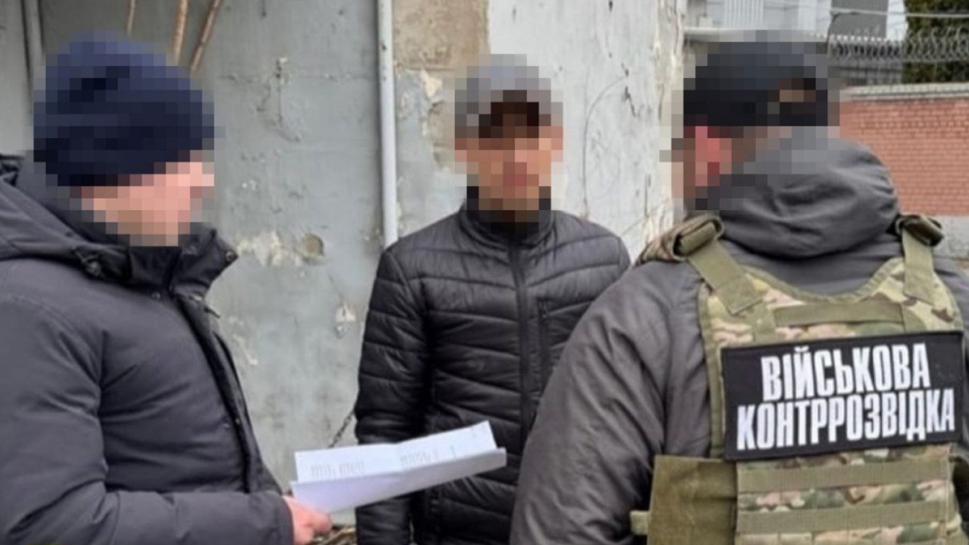 Zatrzymany w Dnieprze żołnierz po dezercji zdradzał pozycje strategiczne Rosjanom