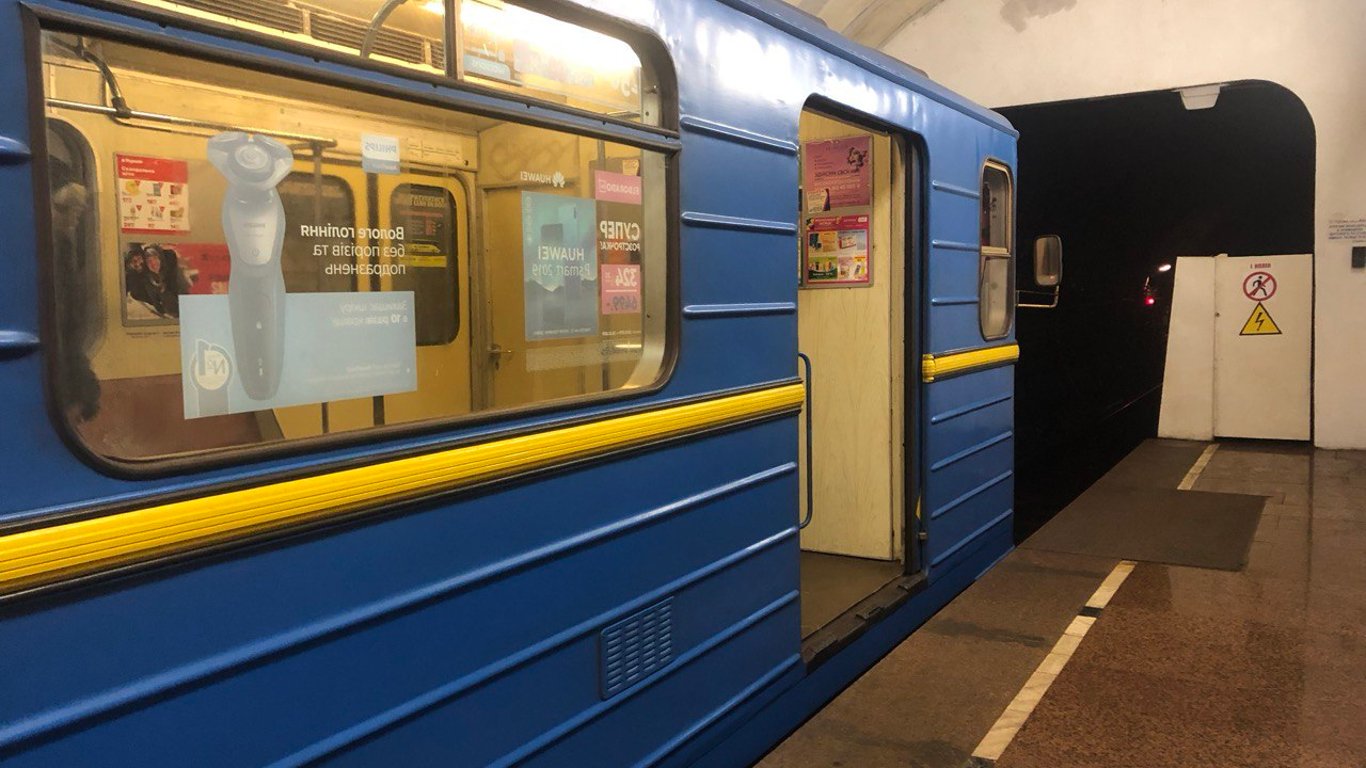 Нова станція метро «Одеська»