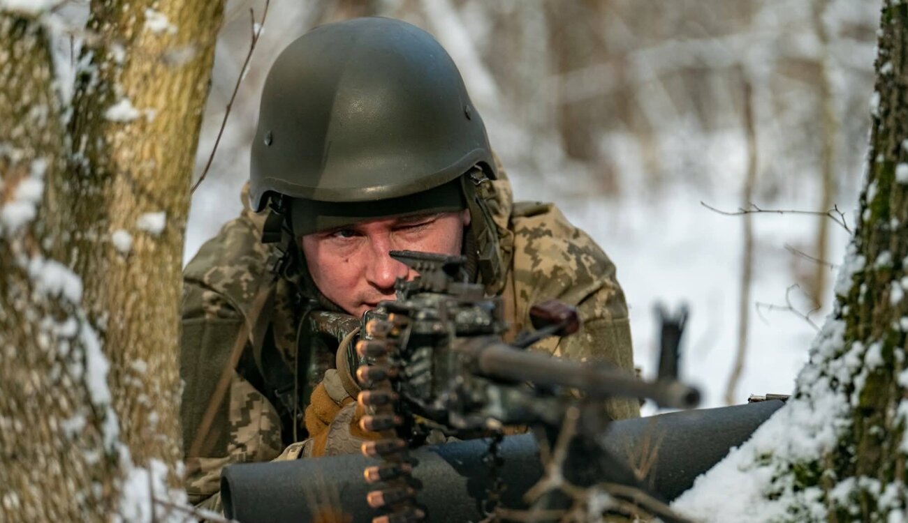 Piąty rok wojny: jak szkolą się nowi żołnierze na poligonie w obwodzie zaporoskim