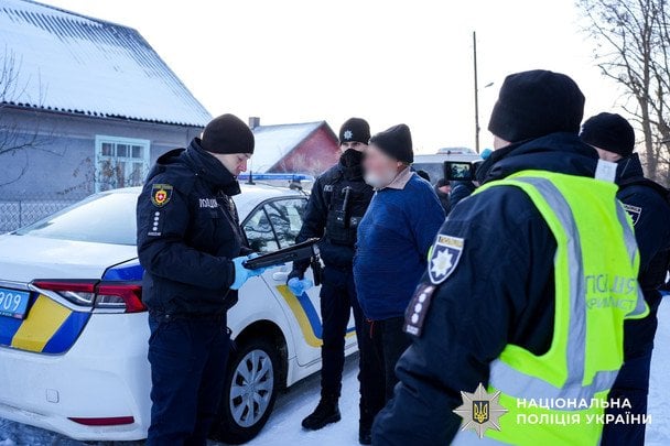 Обвиняемый в убийстве пяти человек в Ровенской области скончался в СИЗО