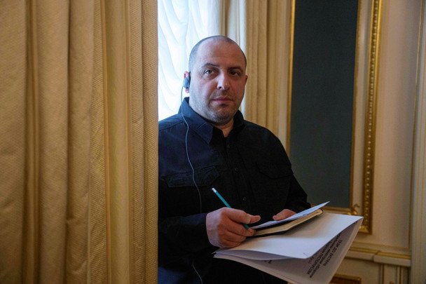 Перемовини Умєрова і Мединського