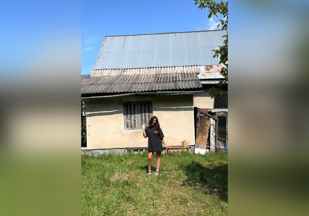 Późni millenialsi kupili dom za 15 tysięcy dolarów: jak żyją na wsi po mieście