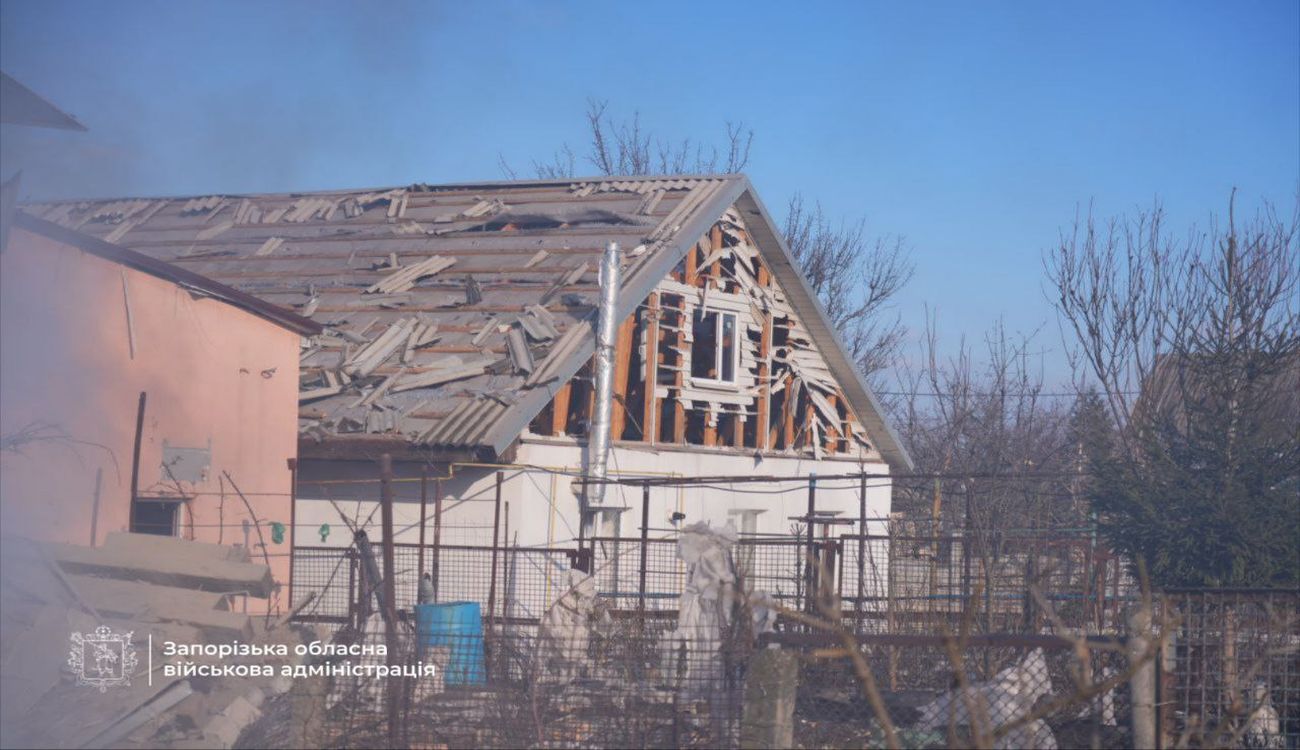 Удары по Запорожью и Славянску: жертвы и разрушения в результате обстрелов