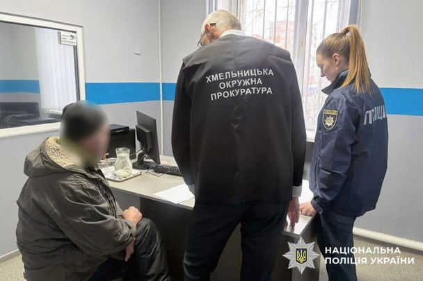 В Хмельницкой области мужчину обвиняют в гибели ребенка, употребившего спиртное