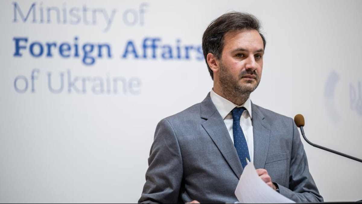 Kiews Außenamt spricht Geheimgesprächen in Baku jede Bedeutung ab: „Ergebnis gleich null“