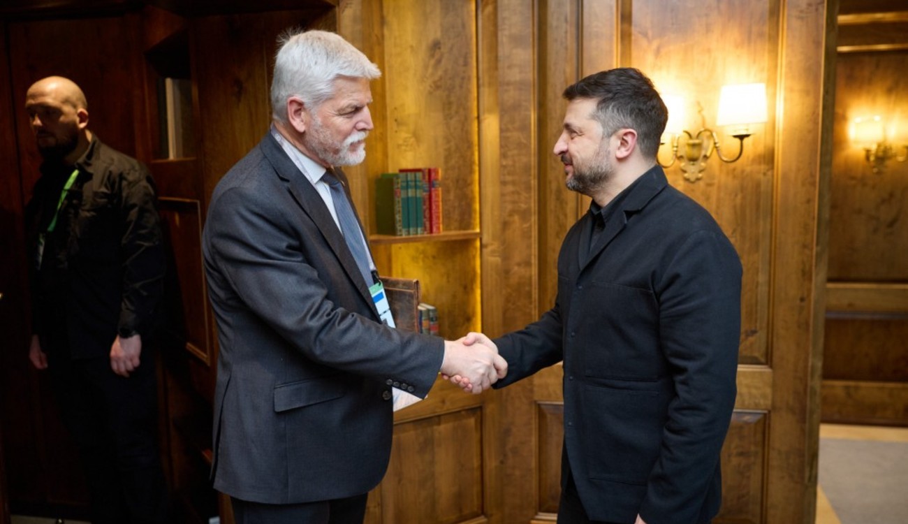 Зеленський і президент Чехії на конференції