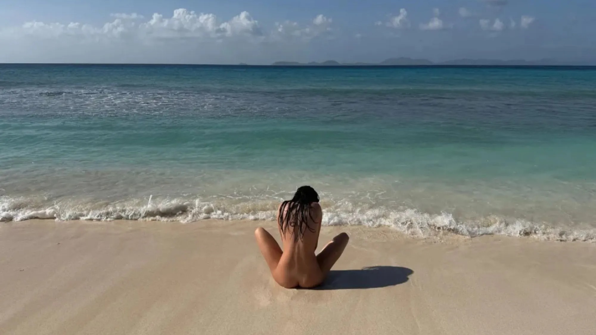 Kendall Jenner Strips Off at the Beach: Celebrating Her Birthday on a Private Island