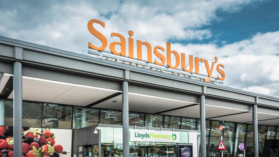Sainsbury’s різко знижує ціни на шоколад Cadbury: деталі акції