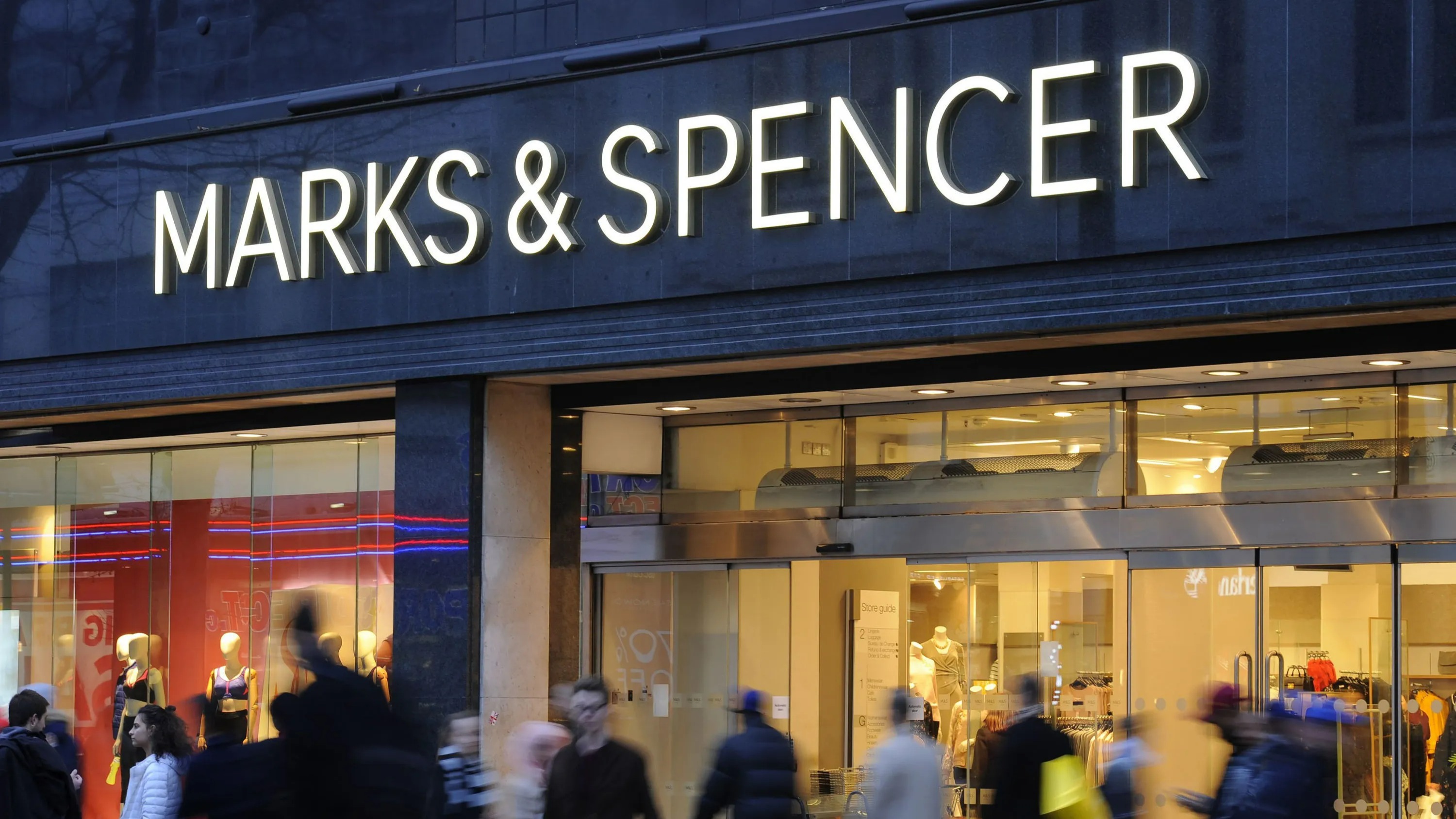 M&S выпустил Хеллоуинского Colin the Caterpillar: как получить культовый торт
