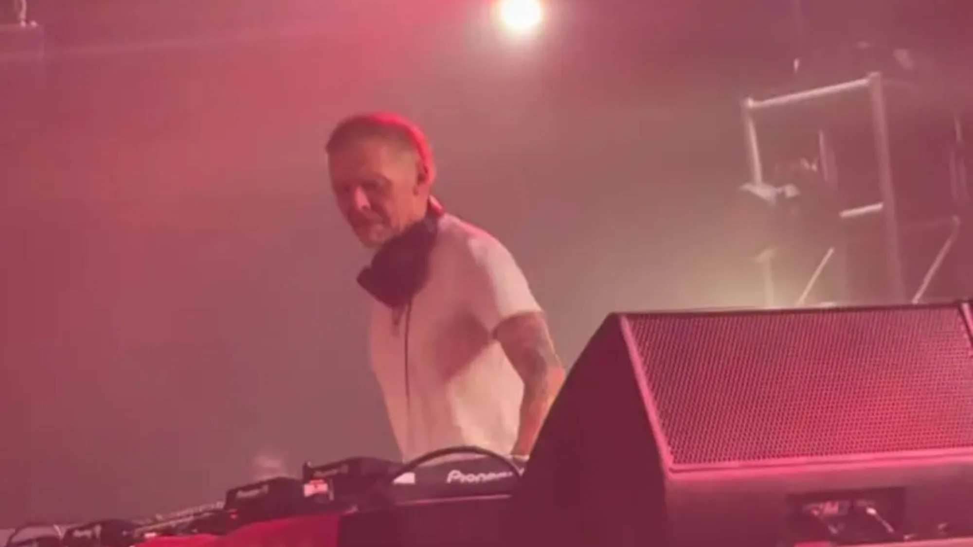 Simon Pegg unexpectedly took the stage at Butlins: audience reaction