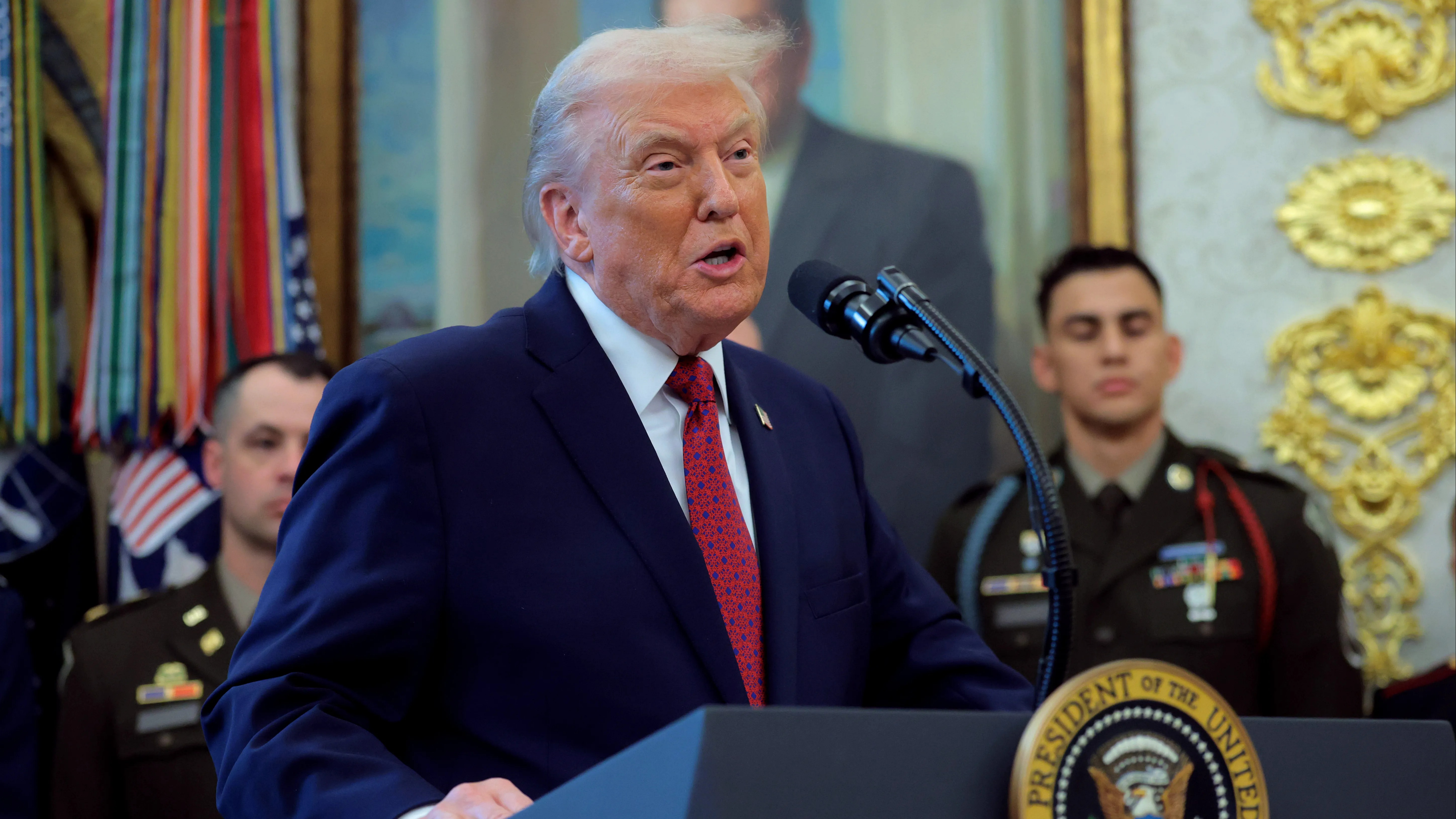 Трамп подає до суду на BBC: за що президент США звинувачує телерадіокомпанію