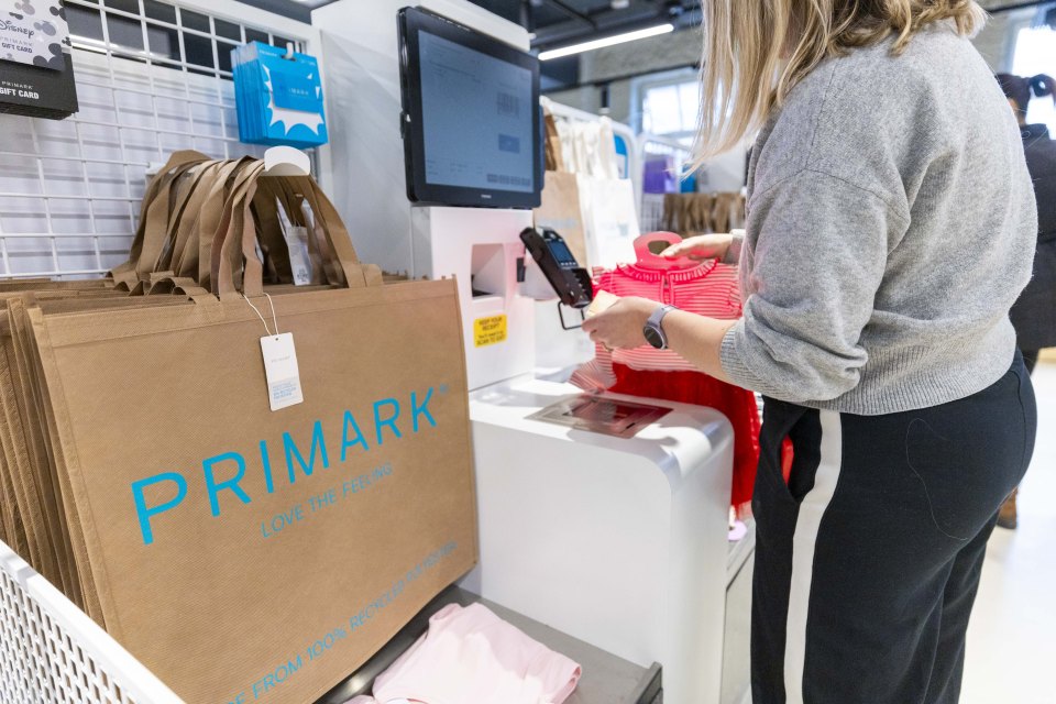 Primark uruchamia naprawę odzieży za 3 funty: jak działa nowa usługa