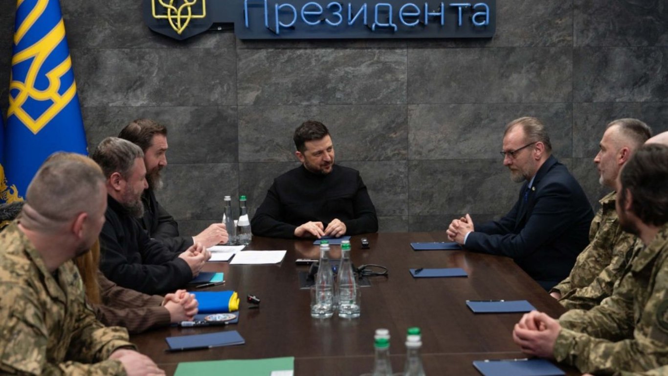 Зеленський на зустрічі з полярниками