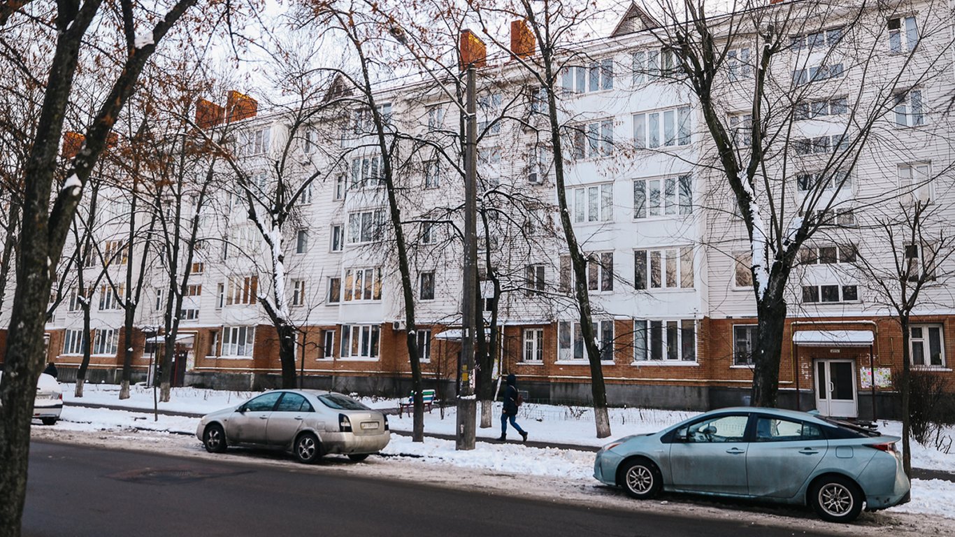 Стара хрущовка з проблемами опалення