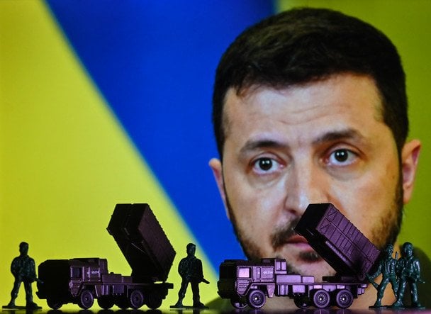 Зеленский: Россия запугивала Европу дронами, чтобы задержать ракеты для Украины