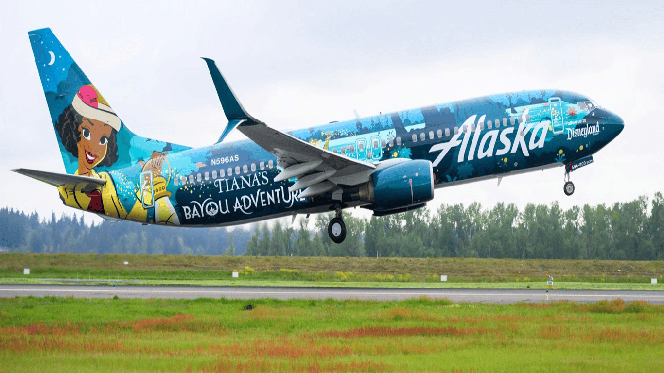 Літак Alaska Airlines над Європою