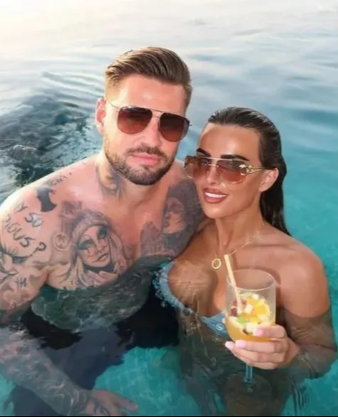 Former Carl Woods Back with Ex: Details of the Surprise Reunion