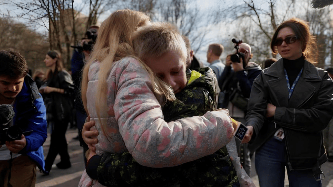 UN-Bericht: Russlands Verschleppung ukrainischer Kinder ist Kriegsverbrechen