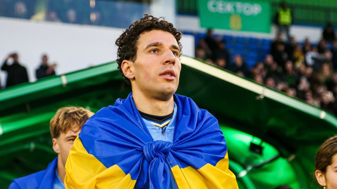 Ребров оголосив склад без Луніна