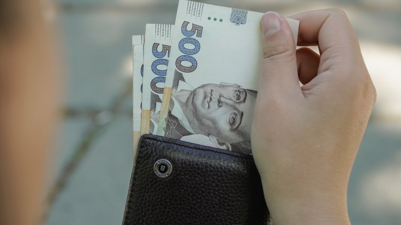 Ile wyniesie najniższa emerytura w 2026 roku? Kwoty dla Ukraińców z odpowiednim stażem