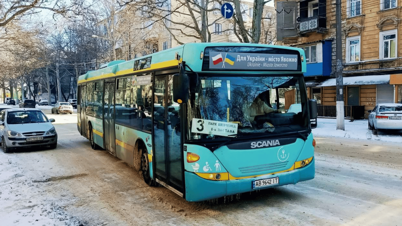 Nowe rozkłady jazdy dla autobusów 3, 8 i 9 w Odessie od 20 lutego
