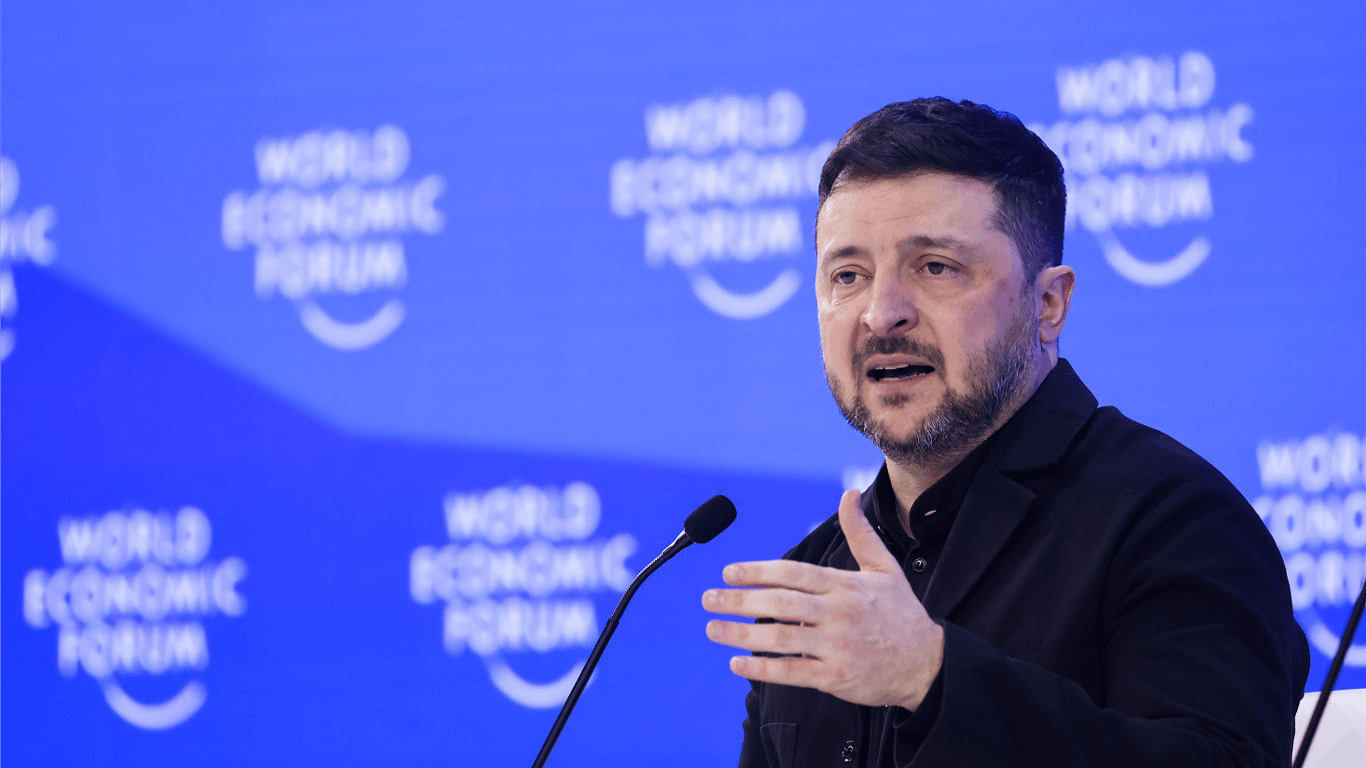 Зеленський презентує план миру у Давосі