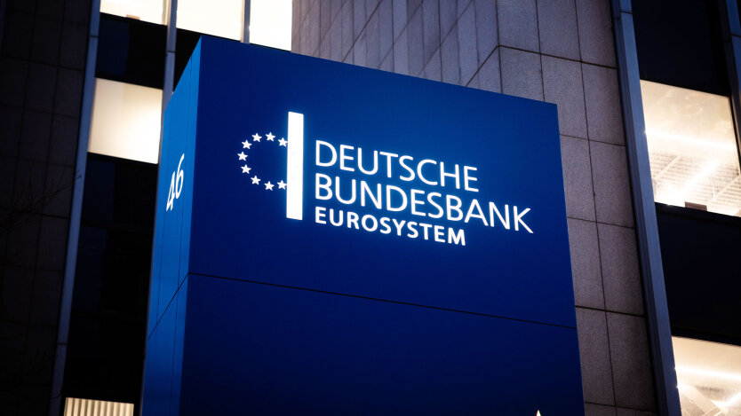 German Bundesbank reported losses