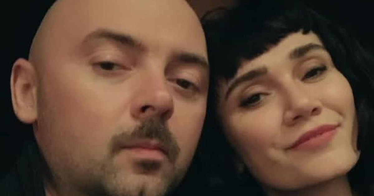 Жена чтит память мужа