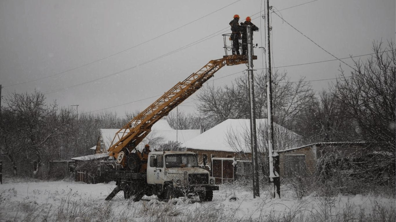 Ukraine: Notabschaltungen nach russischen Angriffen auf Energieinfrastruktur