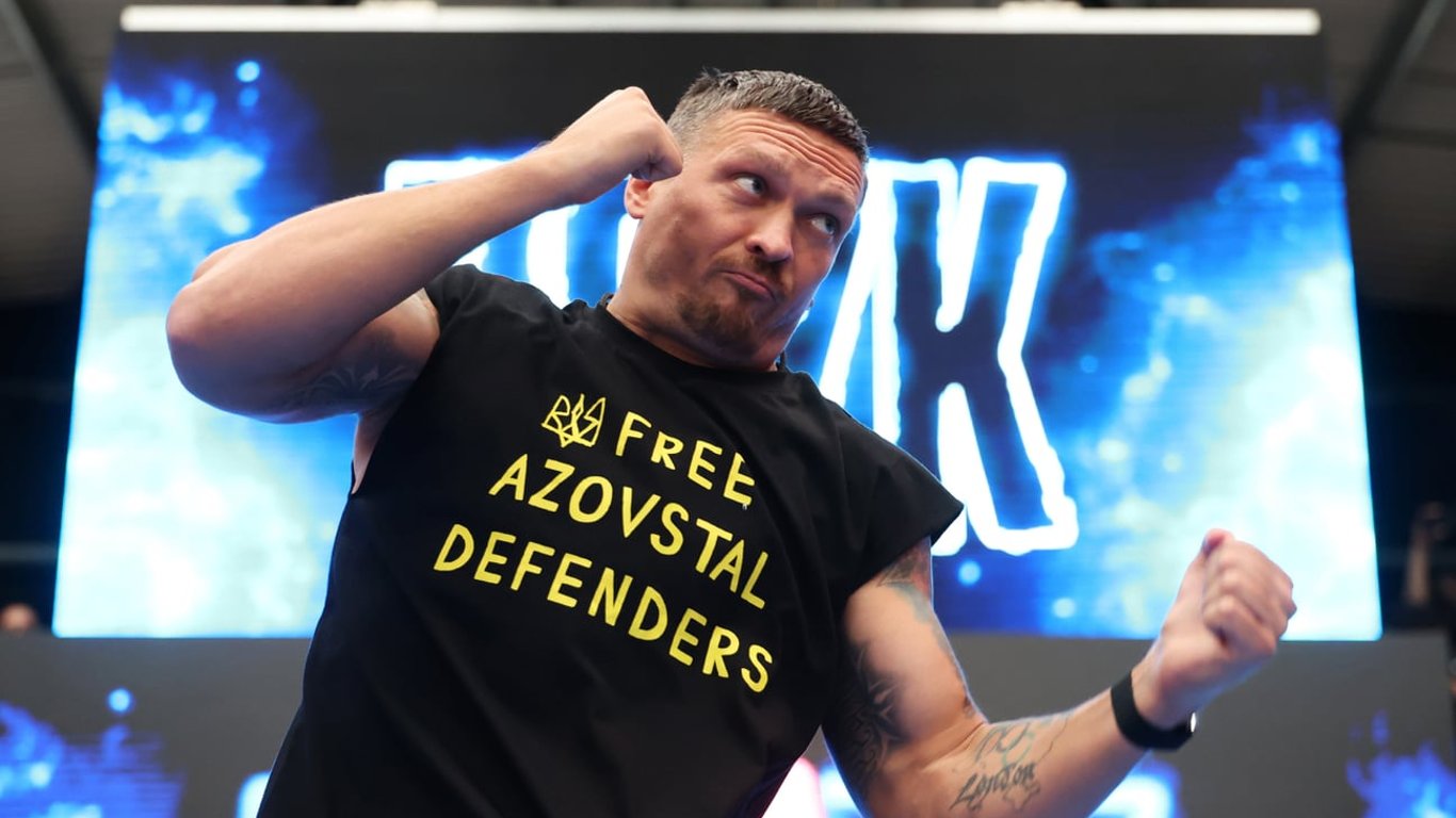 Usyk Chose Boxing Over Hollywood: Turned Down Stallone Film for Undisputed Title Fight