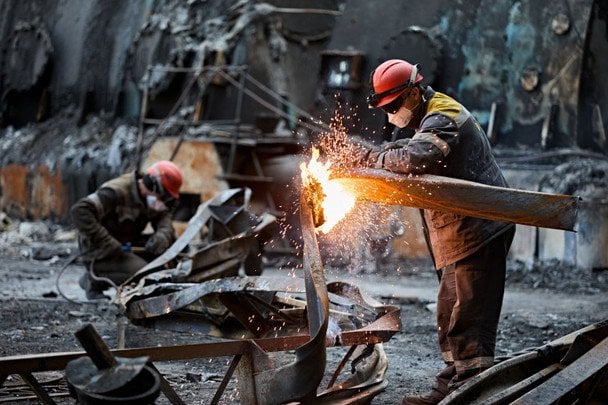 ТЭС после российской ракетной атаки