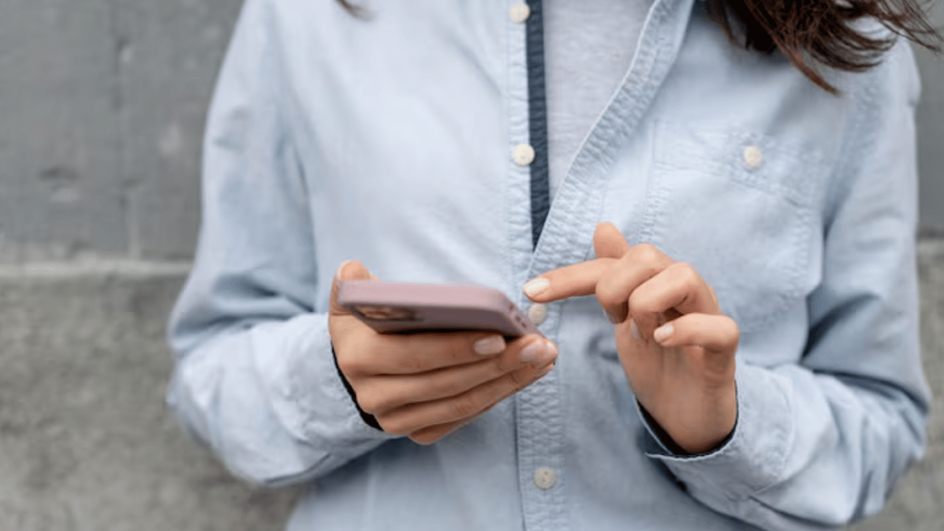 Trzydniowy detoks od smartfona: co się zmienia, gdy odłożysz telefon?