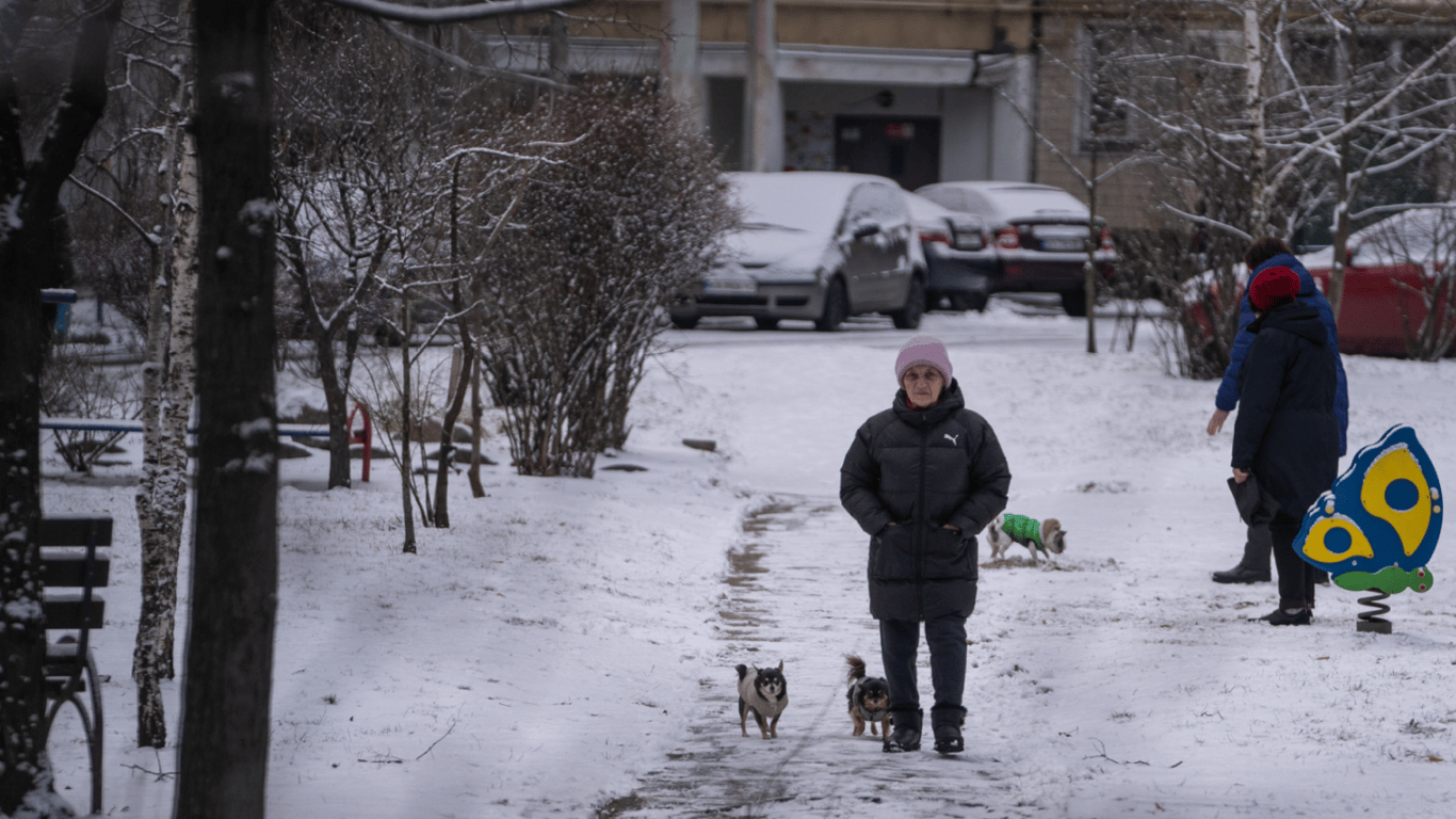 14 февраля в Украине прогнозируют опасное потепление: угроза схода снега и сосулек
