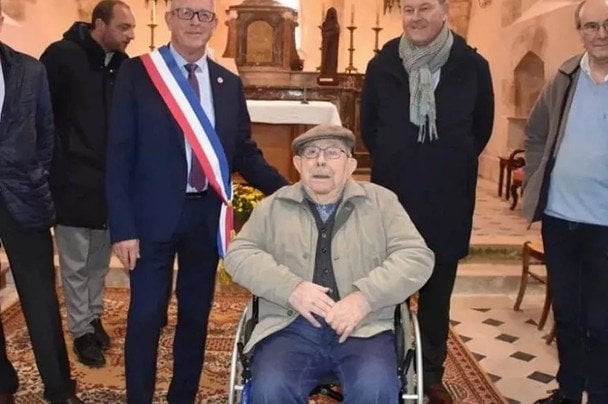 91-річний француз відмовився від мільйонного спадку: передав гроші на порятунок церкви