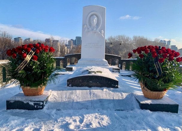Леонід Кравчук на стадіоні Динамо