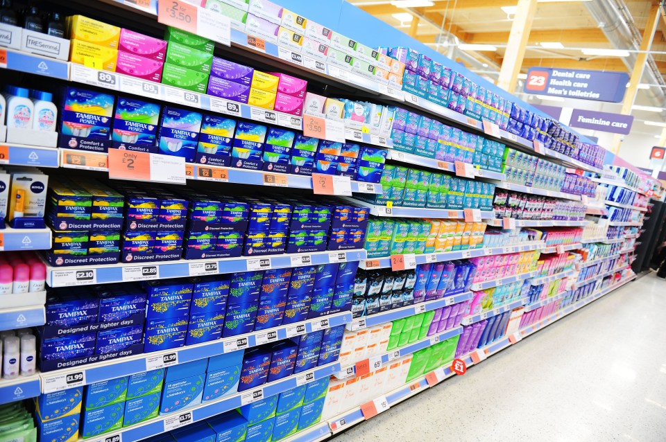 Tesco rozdaje darmowe tampony: jak zdobyć pudełko za £3