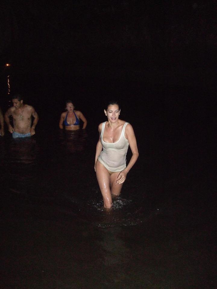 Teri Hatcher Swam in a Kenyan Water Body at Night in Just Underwear